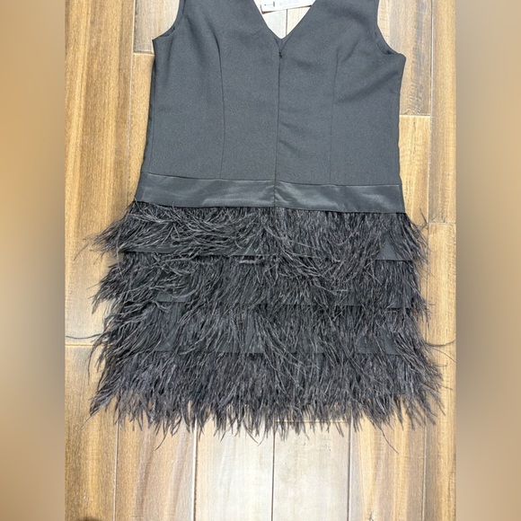 NWT Ark & Co size M Black Tiered Feather Skirt V Neck Mini Dress Sleeveless - Picture 8 of 8